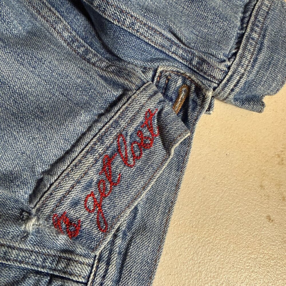 American Eagle Embroidered Denim Jacket Distressed Floral Jean Jacket - Picture 12 of 12